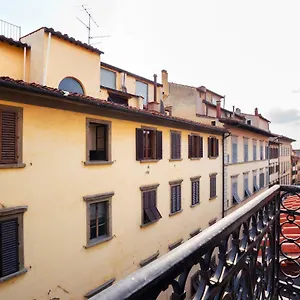 Live 2*, Firenze Italia