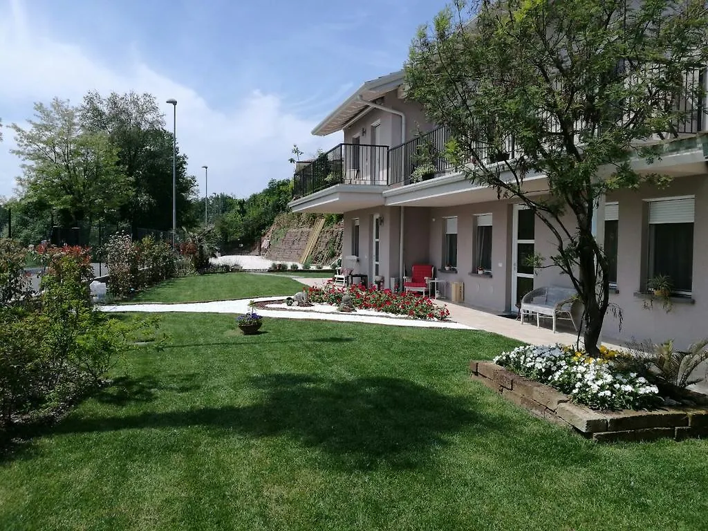 Appart hôtel Mimosa Apartments Soiano Del Lago